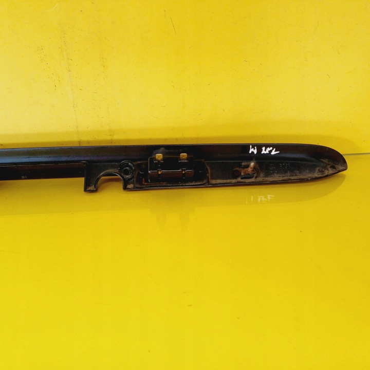CACHE COUVERCLES DE COFFRE COUVERCLES DE COFFRE MERCEDES-BENZ C W202 2107400040 NR298