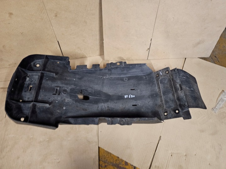 SUZUKI RF 600 RF 900 AILE ARRIÈRE PASSAGE DE ROUE ARRIÈRE PLASTIQUE REMPLISSAGE