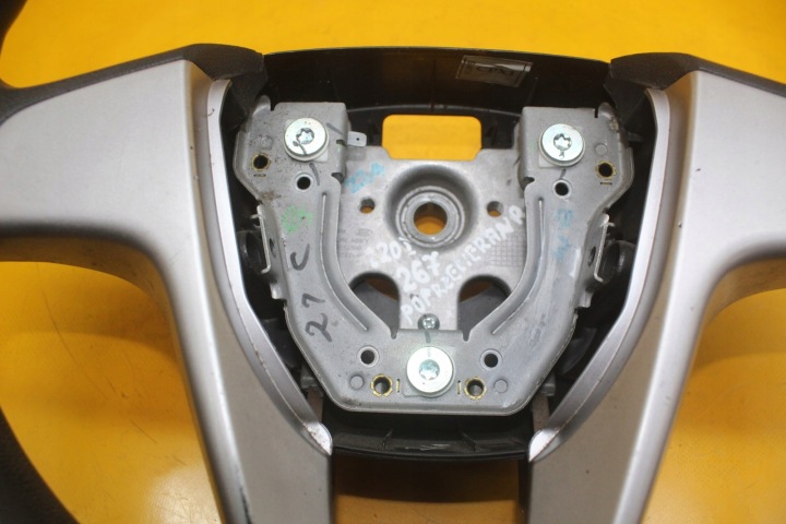 VOLANT HYUNDAI I20 I 56113 1J700