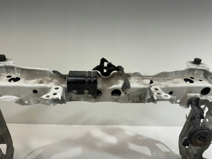 PANNEAU AVANT RENFORCEMENT TOYOTA YARIS III 3