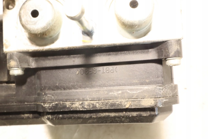 POMPE ABS NISSAN JUKE I 1.6 A98000B51
