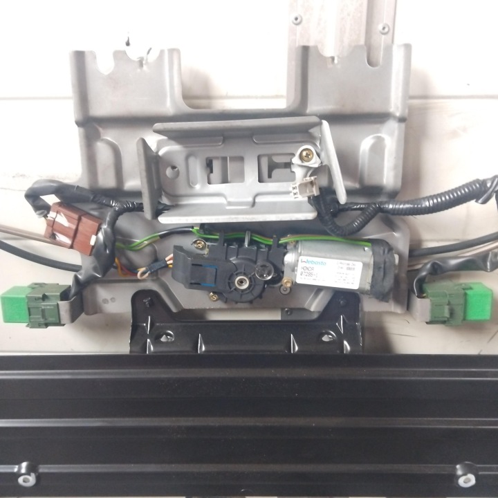 HONDA ACCORD V 4D 93-98 TOIT OUVRANT