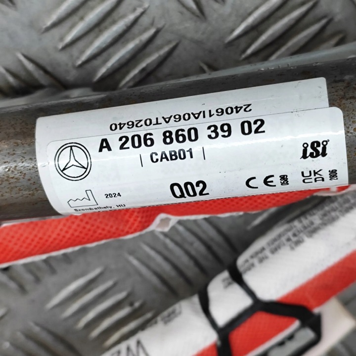 RIDEAU DROITE MERCEDES-BENZ C (S206) A2068603902 31777354 2023