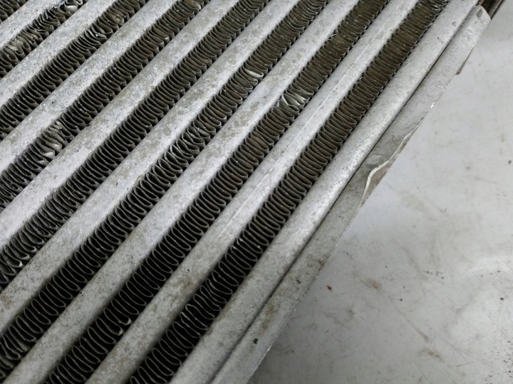 PORSCHE PANAMERA 970 RADIATEUR ÉCHANGEUR AIR-AIR 97011020902 EUROPE