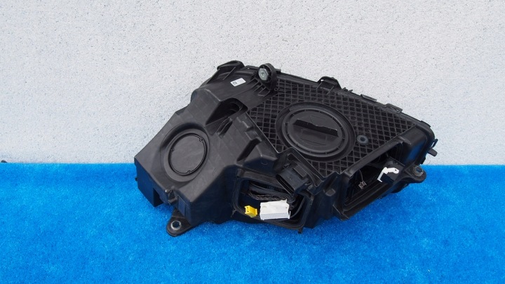 MERCEDES GLC W253 LIFT 253 PHARE AVANT COMPLET LED DROITE A2539068801