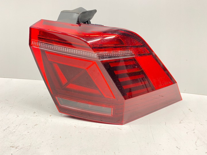 PHARE ARRIÈRE ARRIÈRE DROITE LED IQ.LIGHT VW TIGUAN II 5NA ALLSPACE 2016-