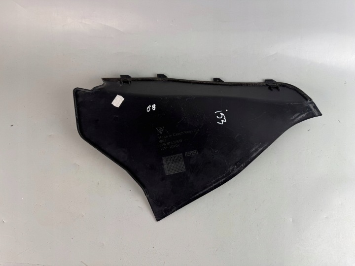 DOUBLURE DE PASSAGE DE ROUE GAUCHE CÔTÉ PORSCHE CAYENNE (92A) 7P5819175B