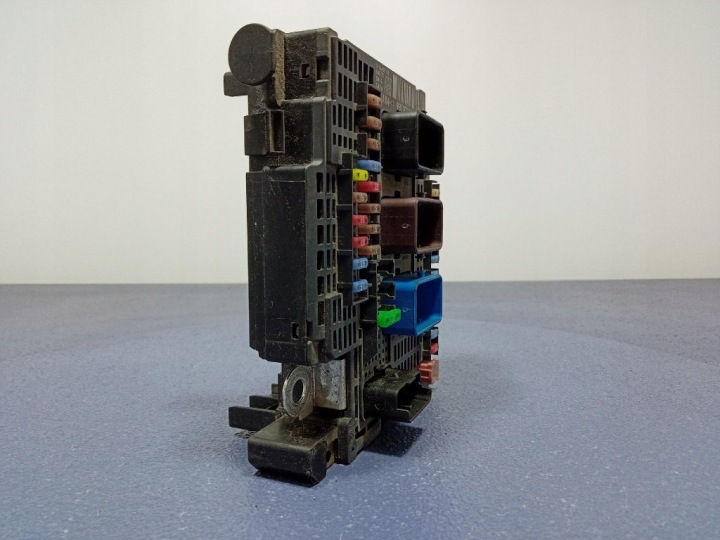 CITROEN DS5 BOÎTE FUSIBLES MODULE BSM 9810719280