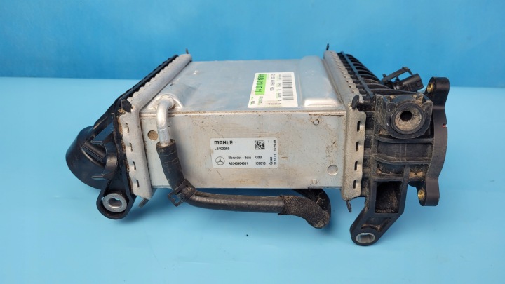MERCEDES W206 C220 RADIATEUR AIR ÉCHANGEUR AIR-AIR A6540904601 A6540108711