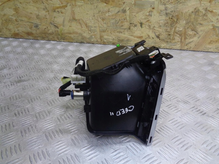 ÉTAGÈRE BOÎTE À GANTS CONSOLES CENTRAL KIA CEED 2 II 2012- 84631-A2300 93310-A2000