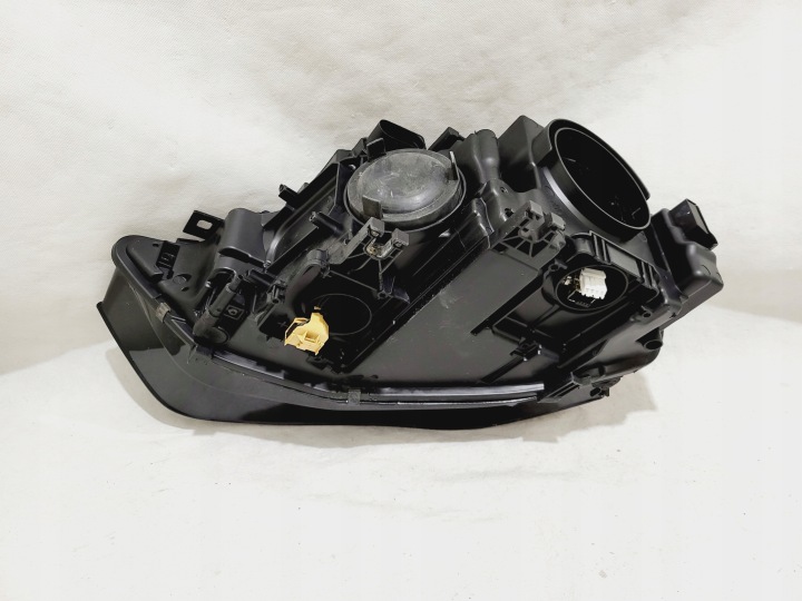 AUDI A4 BI-XENON LED USA 8K0941005E 8K0941006E