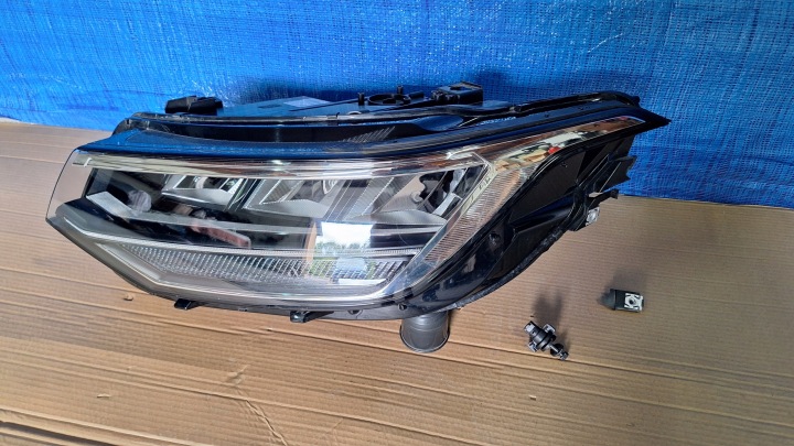 PHARES AVANT TIGUAN LL LIFT