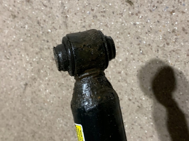 AMORTISSEUR ARRIÈRE DROIT MERCEDES-BENZ C (W205) A2053207130 2.1L GASOLINE