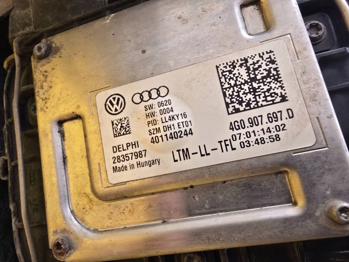 AUDI Q5 8R LIFT PHARE AVANT DROITE XÉNON NON ADAPTATIF COMPLÈTE 8R0941006C