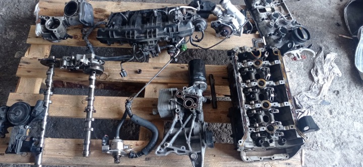 VW PASSAT B6 1.8 TFSI BZB CARTER HUILEUX 06J103603T