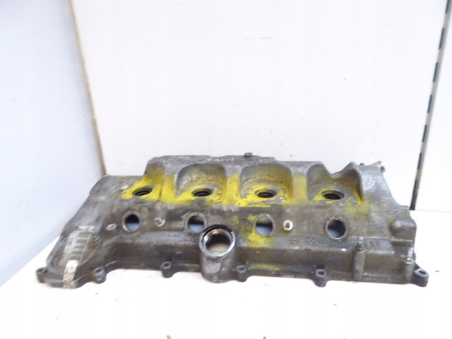 TOYOTA AVENSIS T25 LIFT 06-08 COUVERCLE DE SOUPAPES 2.2 D4D CAT