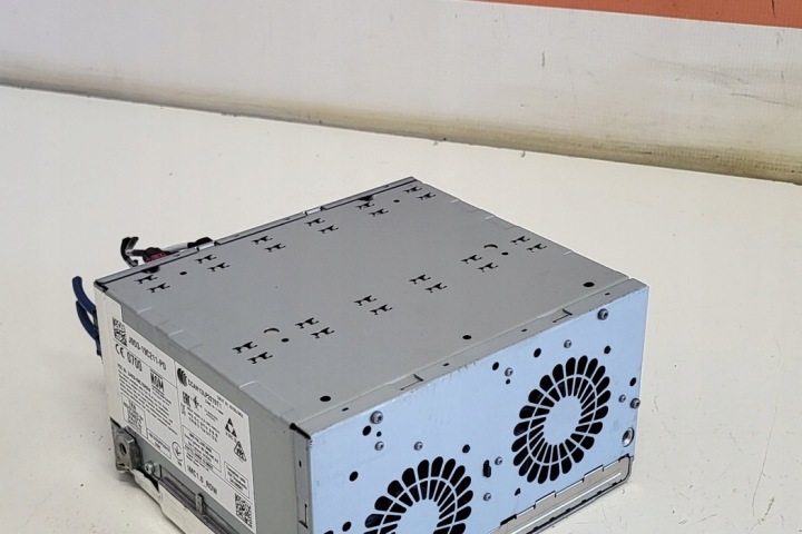 RADIO AVEC NAVIGATION LAND ROVER RANGE ROVER SPORT II (L494) J9D319C211PD 2.0L