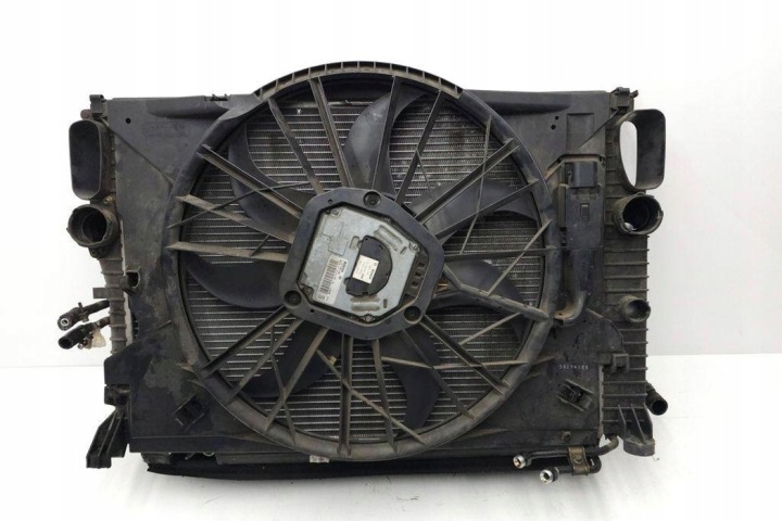 ENSEMBLE RADIATEURS MERCEDES-BENZ CLS (C219) A2115003202 5.44L GASOLINE 2006