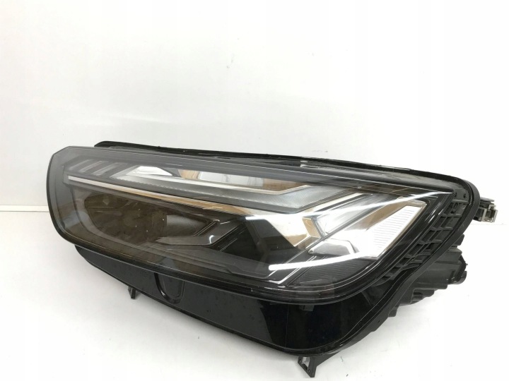 AUDI Q5 II 80A LIFT 20-25 COMPLET LED MATRIX AVANT GAUCHE PHARE 80A941035E