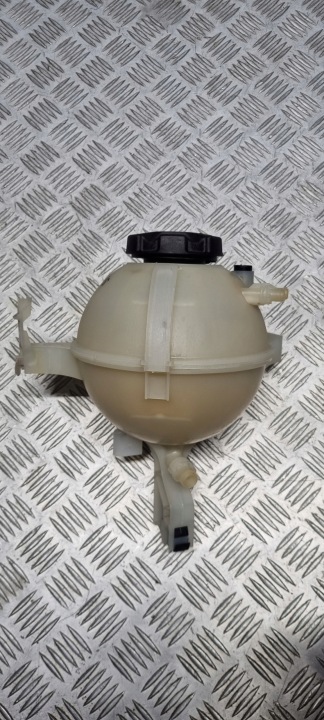 BMW G30 G31 RÉSERVOIR RÉSERVOIR D'EXPANSION 8610654