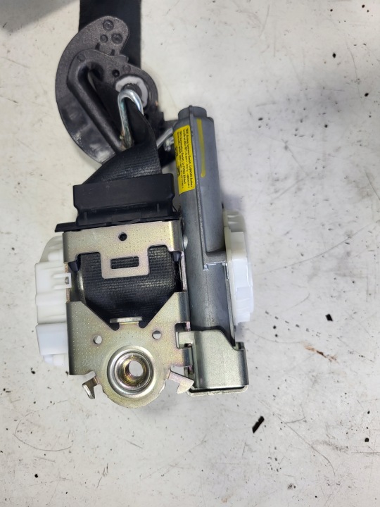 PEUGEOT 5008 I CEINTURE DE SÉCURITÉ GAUCHE AVANT 34154286A