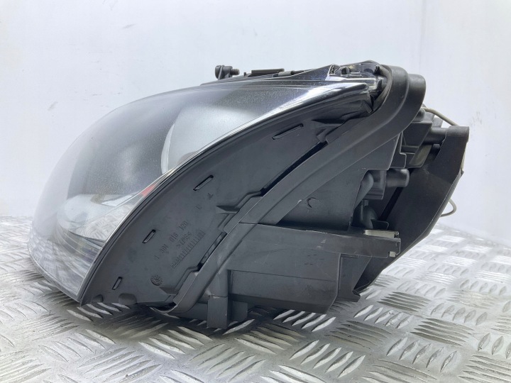 2007 AUDI TT TTS MK2 PROJECTEUR 8J0941003J