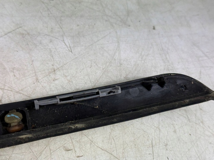 PEUGEOT 508 I MOULURE PARE-BRISE GAUCHE 9686615580