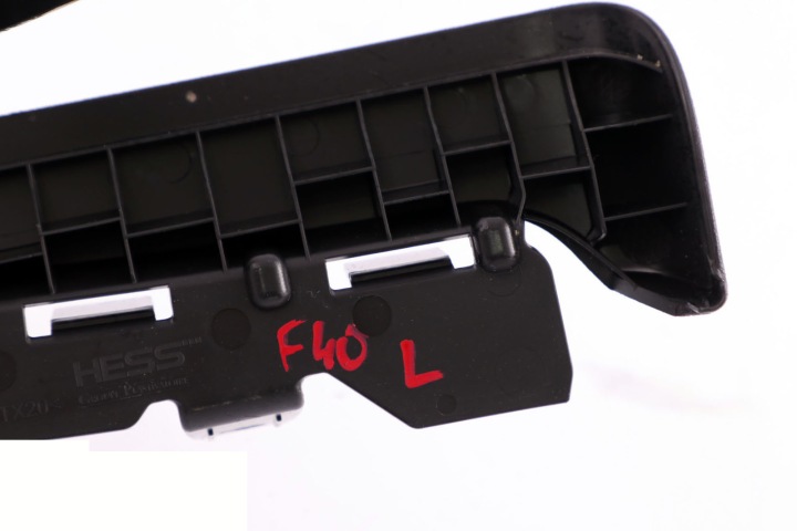 BMW F40 SUPPORT FIXATION ÉTAGÈRES COUVERCLES DE COFFRE ARRIÈRE GAUCHE 7448227