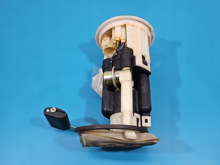 POMPE POMPE CARBURANTS HYUNDAI GETZ 1.3 12V ENDOMMAGÉE CHÂSSIS I BRIDE