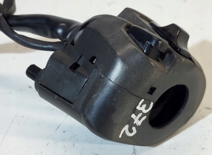 COMMUTATEUR DROIT DÉMARREUR 460911672 KAWASAKI ZR7 1999-2004R