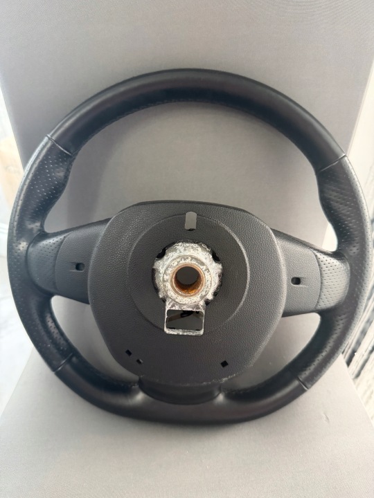 RENAULT KOLEOS II VOLANT CUIR MULTIFONCTIONNELLE CHAUFFÉE 484000580R