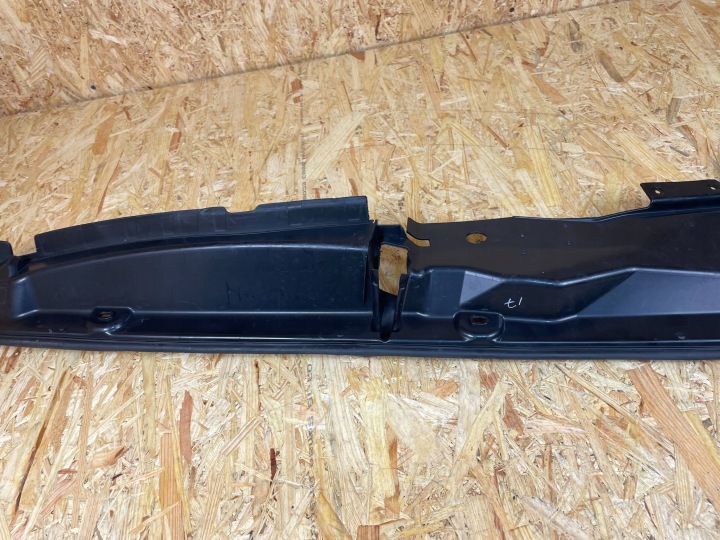 PROTECTION JOINT D'ÉTANCHÉITÉ REVÊTEMENT GARDE-BOUE AVANT GAUCHE BMW X5 G05 7418197