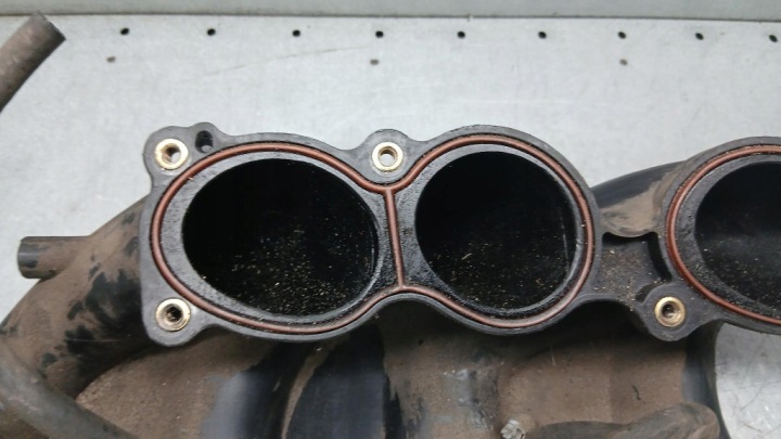 COLLECTEUR ADMISSION AUDI A3 8L 98R 1.8B 06A133206C