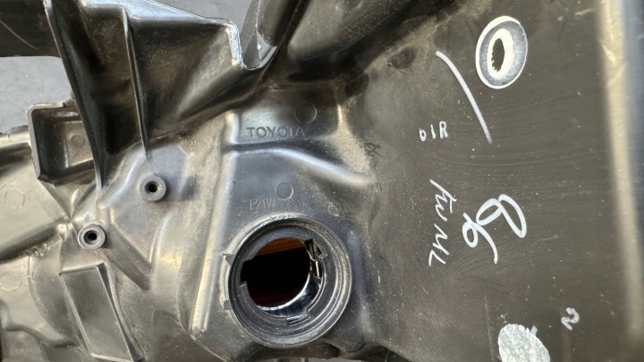 TOYOTA AYGO II LIFT 18- PHARE DROITE AVANT AVANT LED KOITO 0H-27 RH OE
