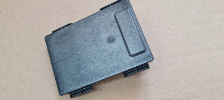 JEEP GRAND CHEROKEE WL 2022 AVANT RADAR CAPTEUR DISTRONIC