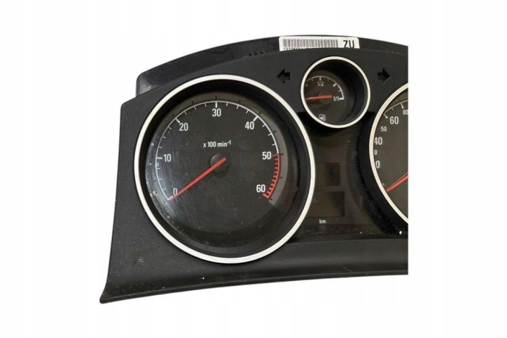 COMPTEUR OPEL ZAFIRA B (A05) 13225981 1.9L DIESEL 88KW 2006