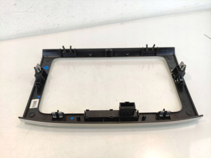 VOLKSWAGEN PASSAT B6 CHÂSSIS RADIO 3C0858069P