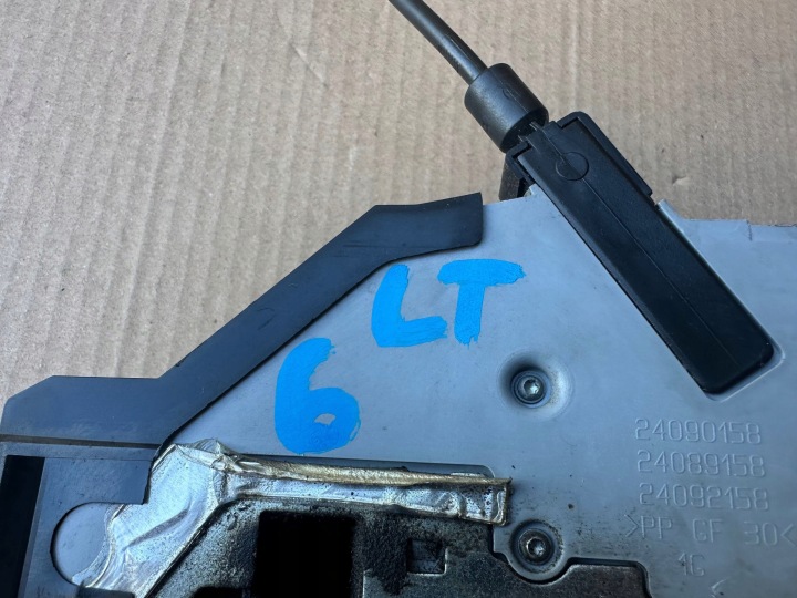 CITROEN C3 PICASSO SERRURE DE PORTE GAUCHE ARRIÈRE 6PIN 24090158