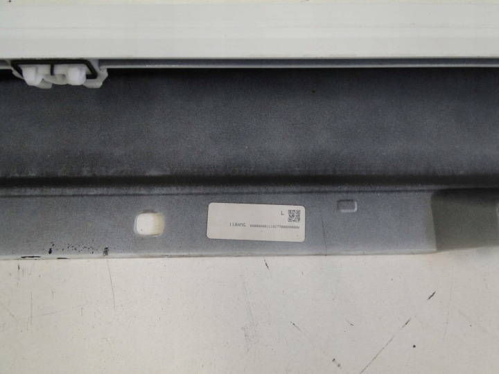 MERCEDES MOULURE SEUIL GAUCHE AMG PROGOWKA SEUIL 149 CLA 118 C118 X118 W118