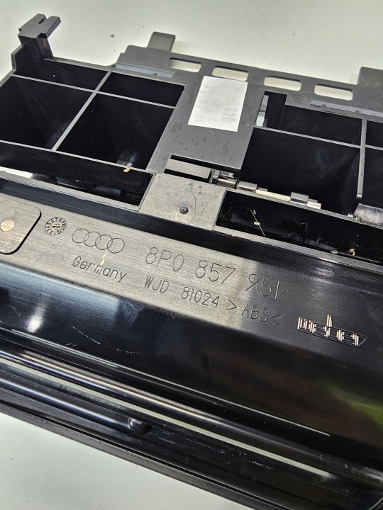 CENDRIER AVANT AUDI A3 8P LIFT 8P0857951 NOIR POUSSOIR