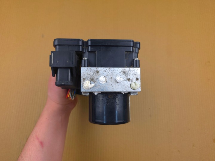BV61-2C405-AJ C-MAX MK2 FOCUS MK3 2013 ANNÉE POMPE ABS ESP STABILIZACJA CONDUITE