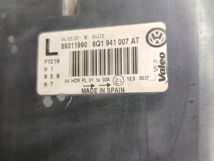 PHARE AVANT GAUCHE VW POLO IV RESTYLAGE 9N 6Q1941007AT 89311990 VALEO