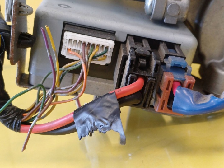 POMPE AMPLIFICATEUR ÉLECTRIQUE NISSAN NOTE 488109U13A 285009U05A NR1
