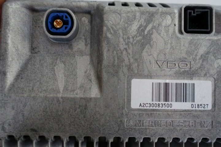 MERCEDES W204 MONITEUR 1729008500 W166 MONITEUR