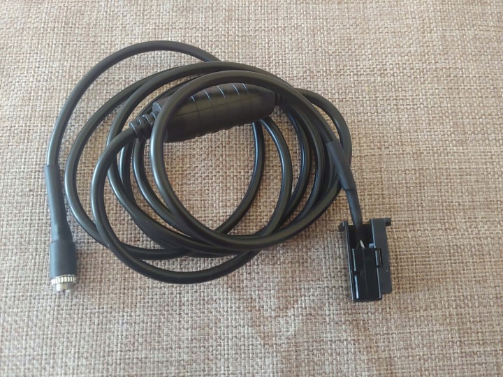 1,5 M ZENSKI CÂBLE AUX ADAPTATEUR VERS BMW E85 E86 Z4 CD X3 E83 LIGNE VERS IPODA