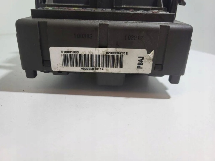 BOÎTE FUSIBLES RENAULT LAGUNA II GRANDTOUR (KG0/1_) 8200300662 1.8L