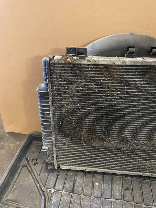 MERCEDES-BENZ E W210 1999 RADIATEUR