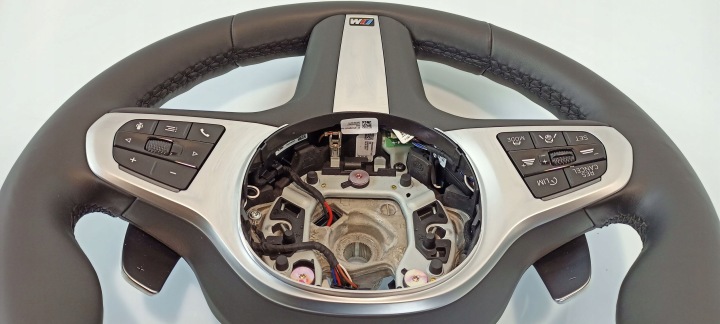 BMW X5 G05 2019 VOLANT SPORTIVE M