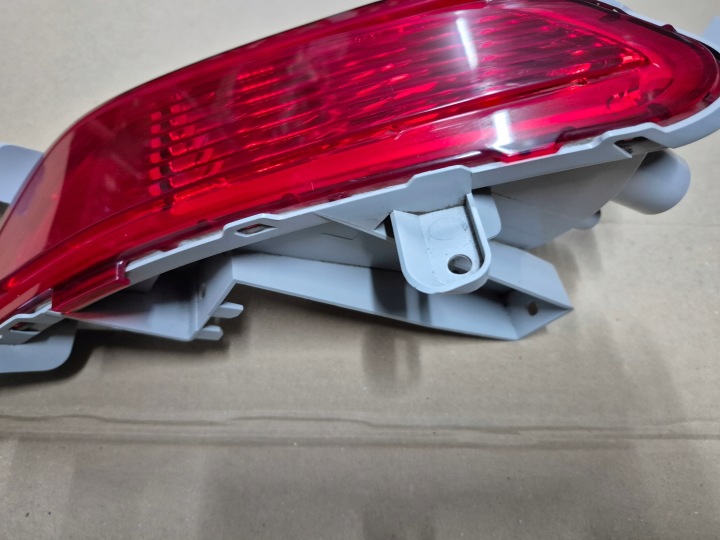 MAZDA CX-3 CX 3 AMPOULE ANTIBROUILLARD PARE-CHOCS ARRIÈRE GAUCHE