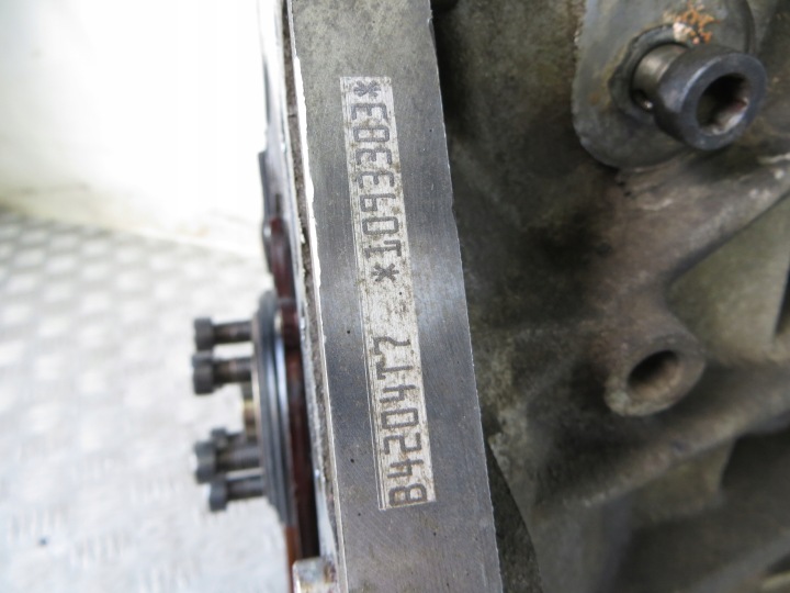 VOLVO S60 II 2.0B TURBO MOTEUR POTEAU B4204T7 10-